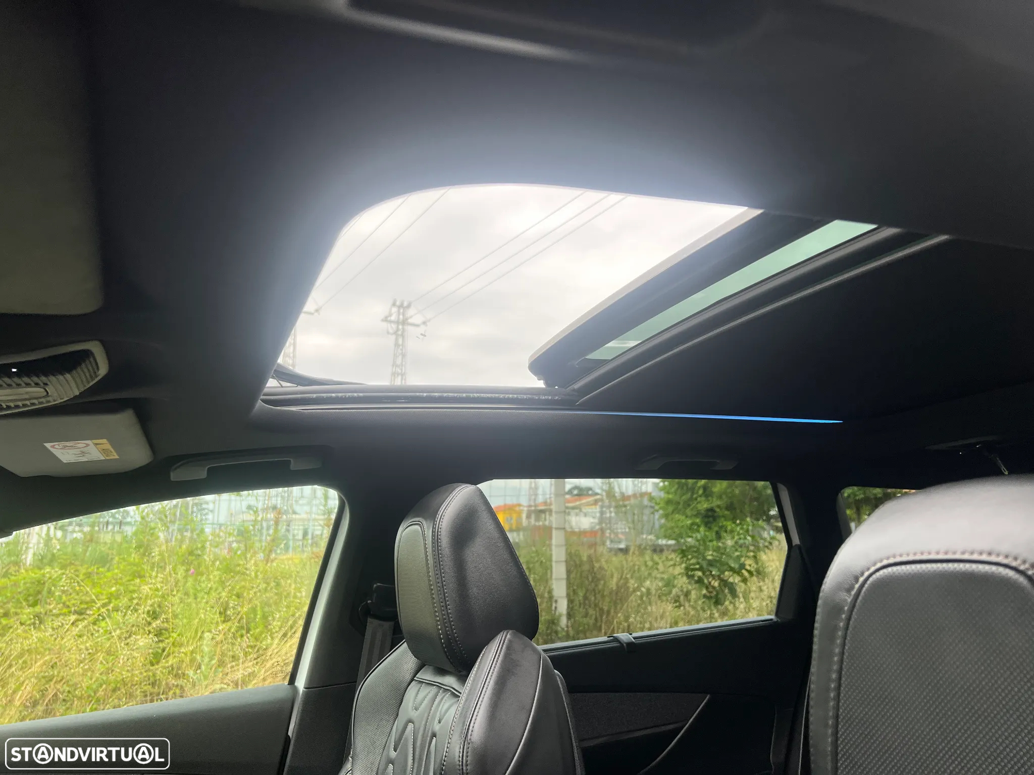 Peugeot 5008 1.5 BlueHDi GT Line J19 EAT8 - 29