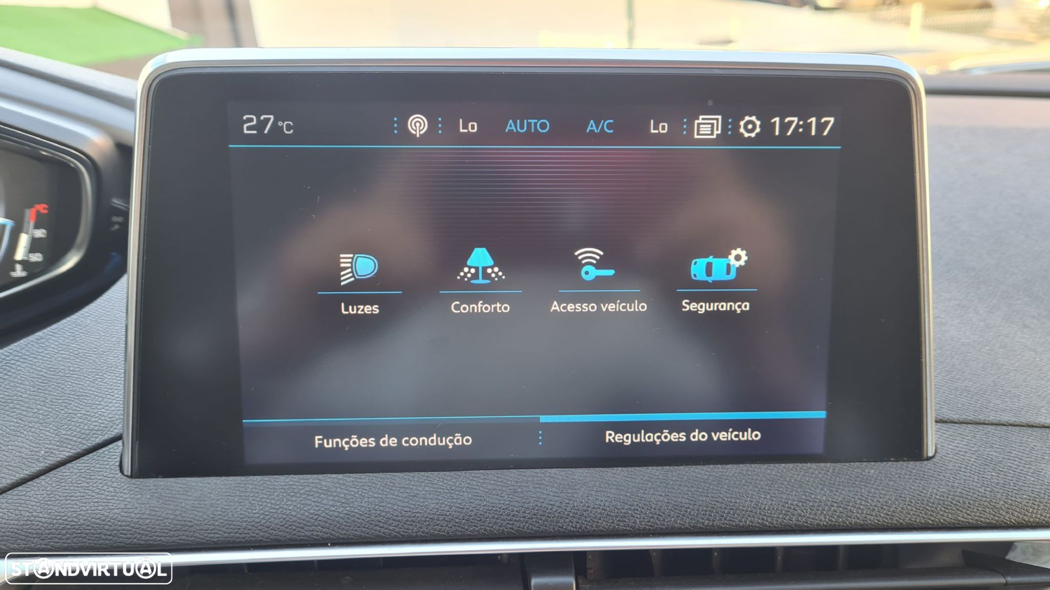 Peugeot 5008 - 31