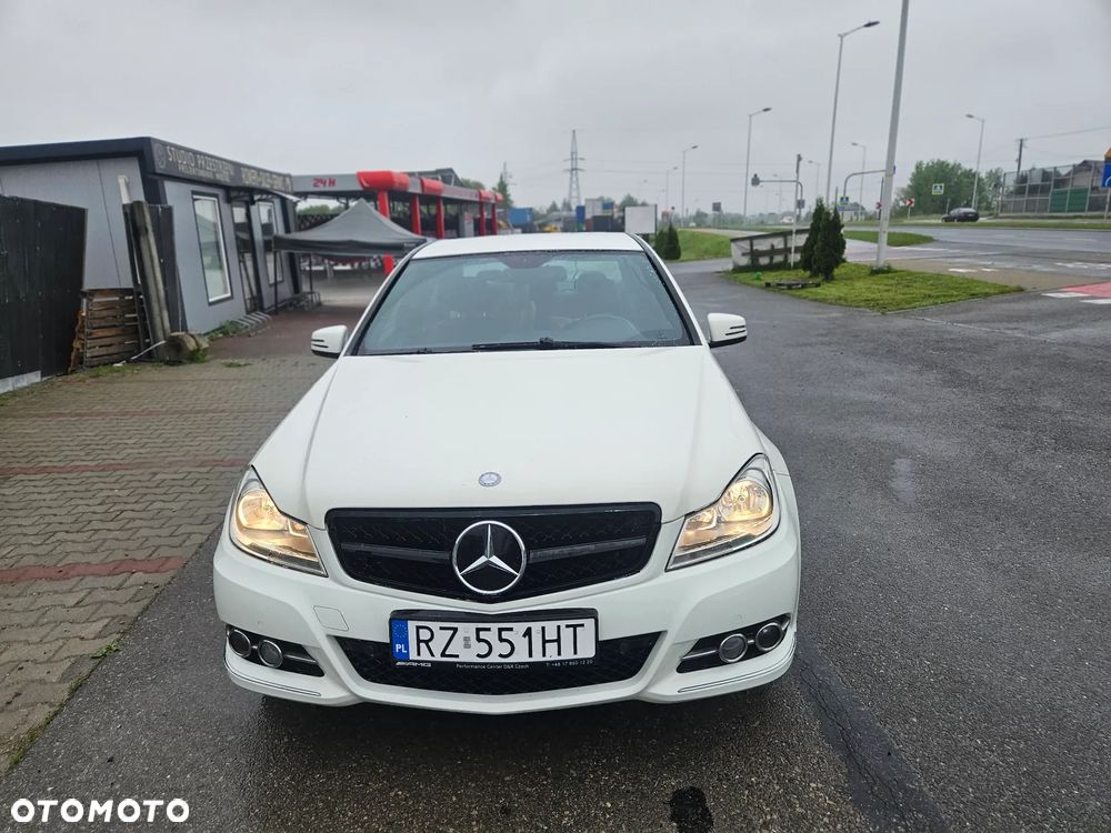 Mercedes-Benz Klasa C - 23