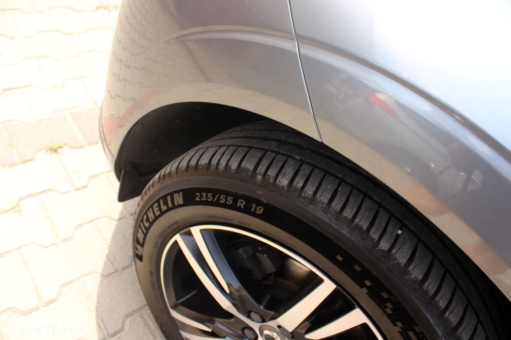 Volvo XC 60 D4 Geartronic RDesign - 25