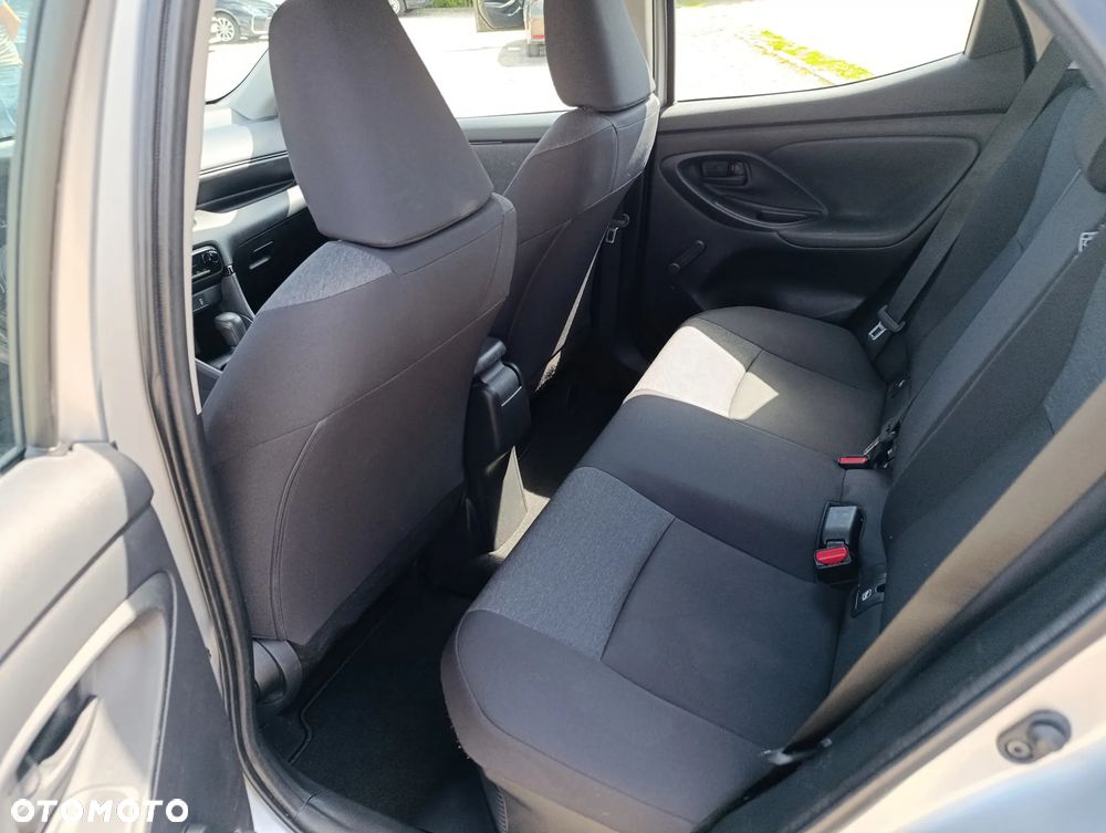 Toyota Yaris Hybrid 1.5 Active - 16