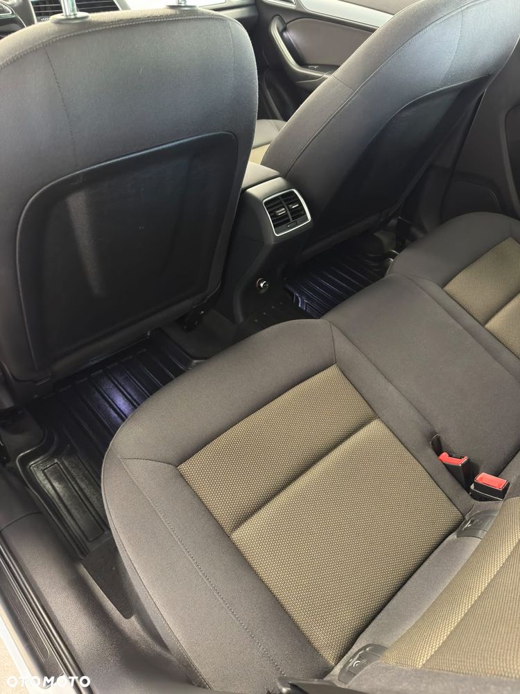 Audi Q3 2.0 TDI - 23