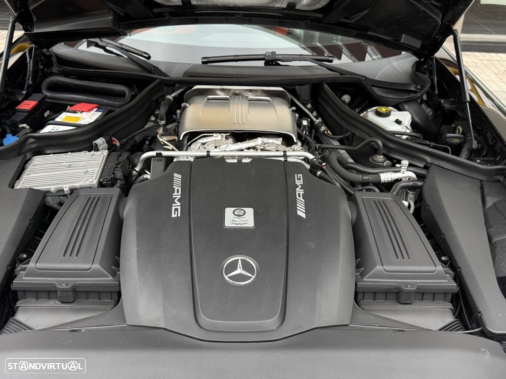 Mercedes-Benz AMG GT Roadster - 31