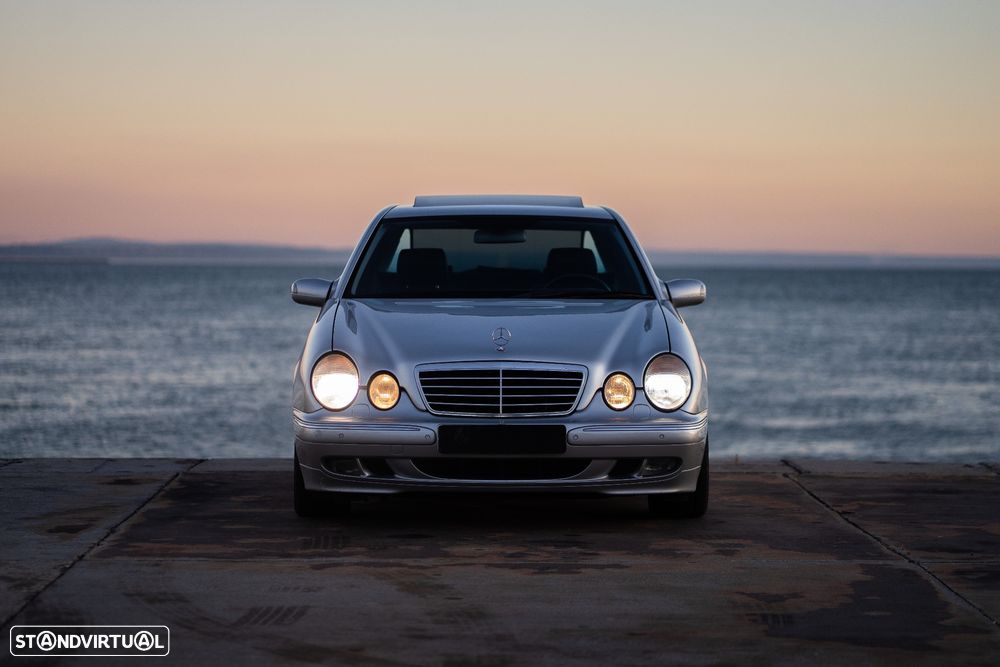 Mercedes-Benz E 320 - 28