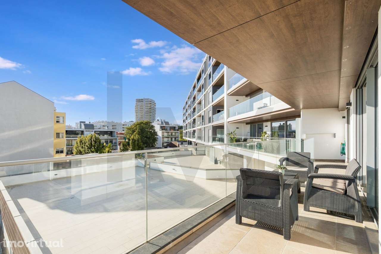 Apartamento T3  c/ vista Tejo, varanda, piscina e 2 lugares de garagem - Grande imagem: 4/42