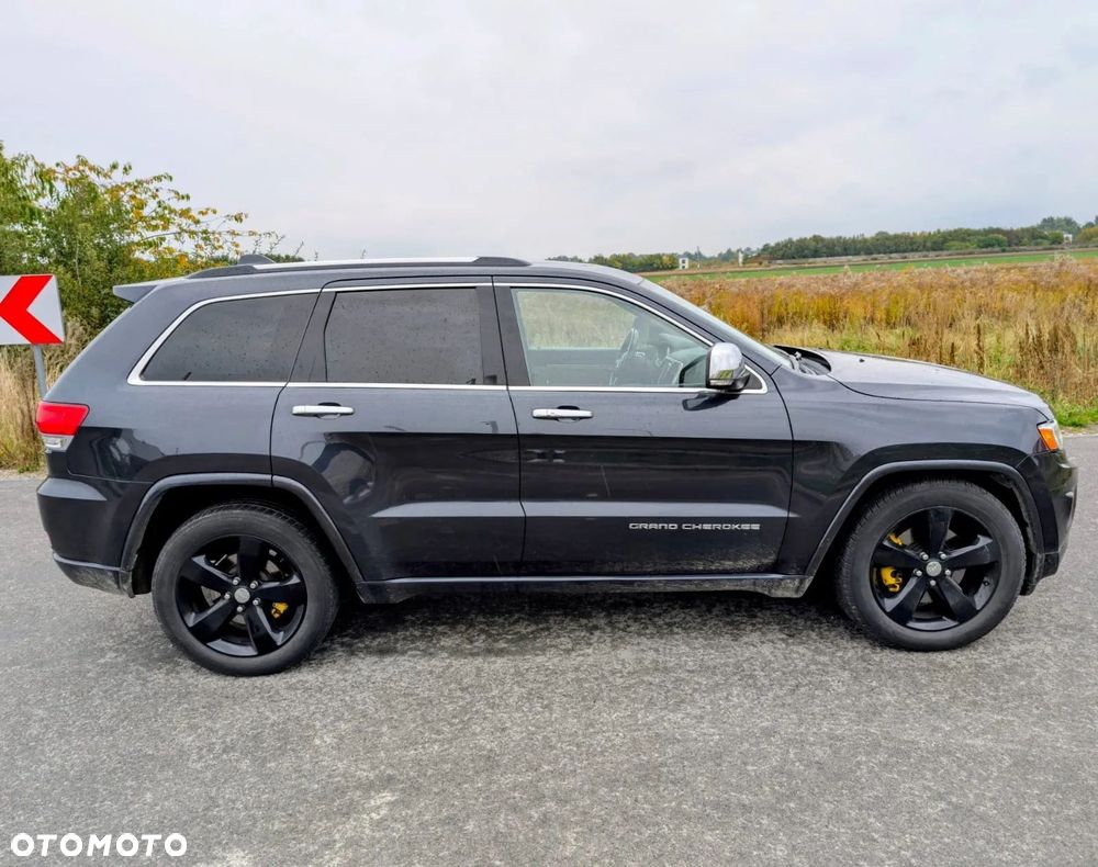 Jeep Grand Cherokee 5.7 V8 HEMI Overland - 14