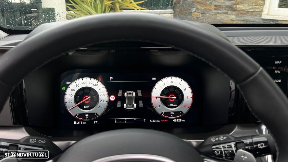 Kia Sorento 1.6 T-GDI HEV Concept - 10