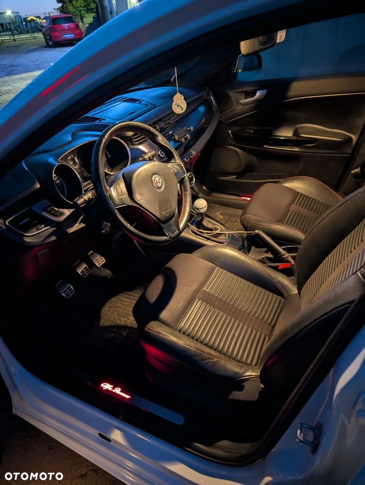 Alfa Romeo Giulietta 1.4 TB MultiAir Distinctive - 13