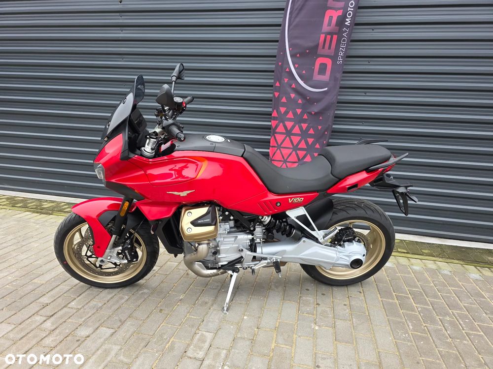 Moto Guzzi V100 Mandello - 5