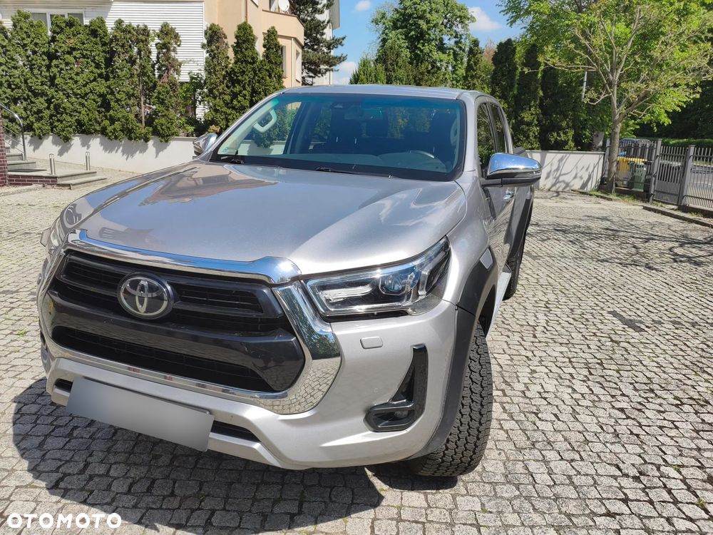 Toyota Hilux 2.8 D-4D Double Cab SR5 4x4 - 2