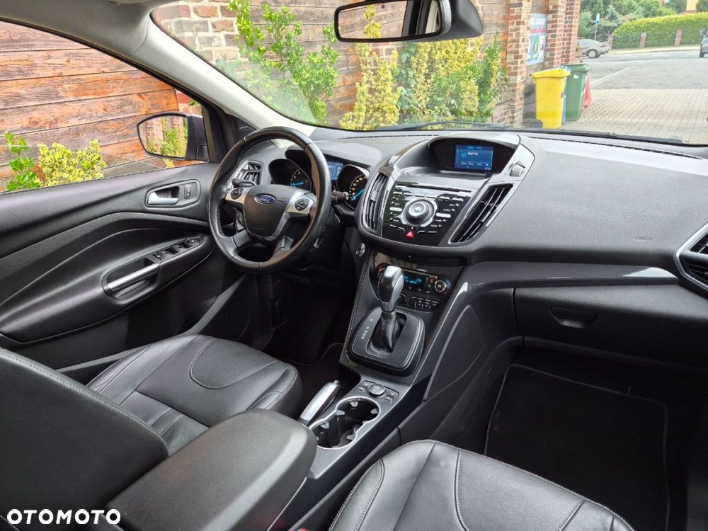 Ford Kuga - 8