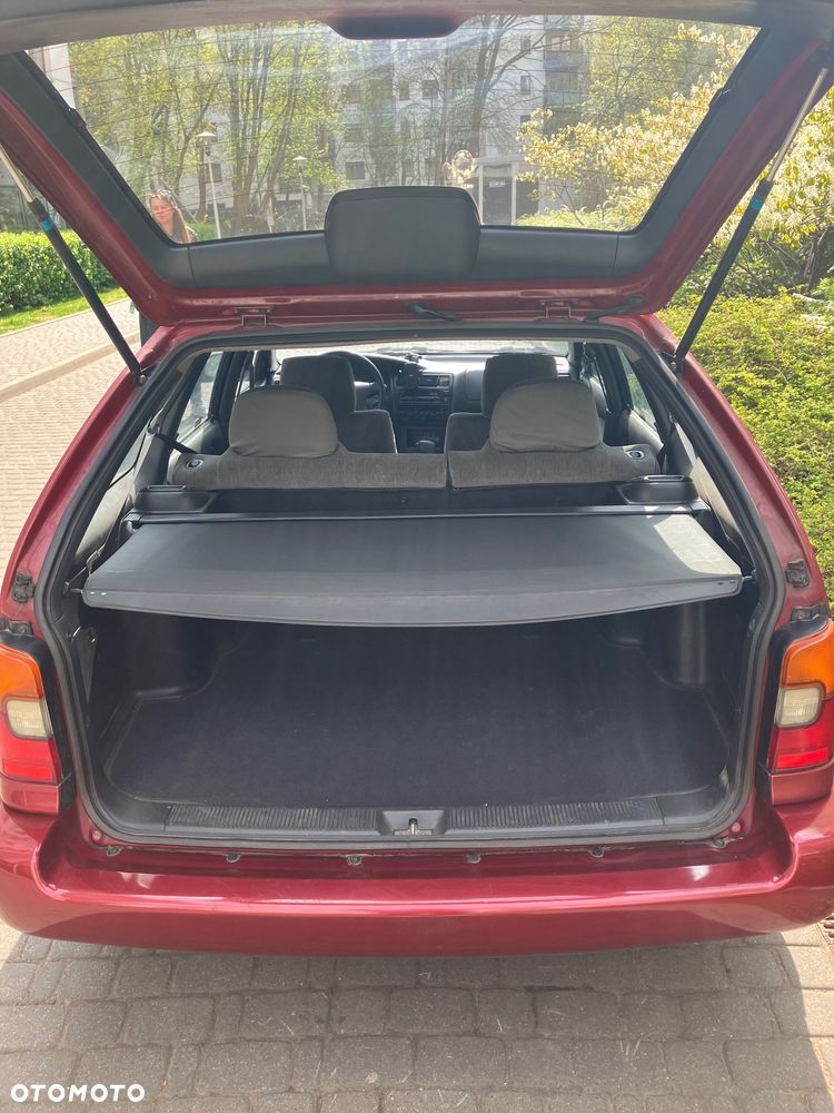 Toyota Corolla - 28