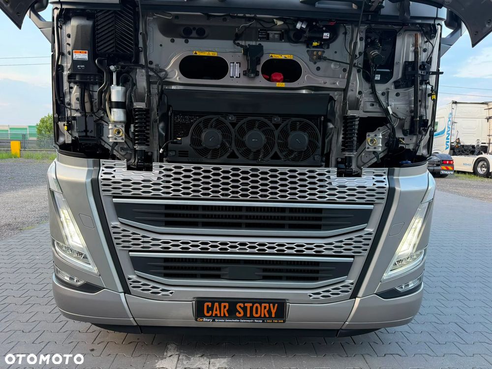 Volvo FH/540/EURO6/FULL LED/SKÓRY/24.4L/100km/METALIK /ON1100 L/SPROWADZONY - 16