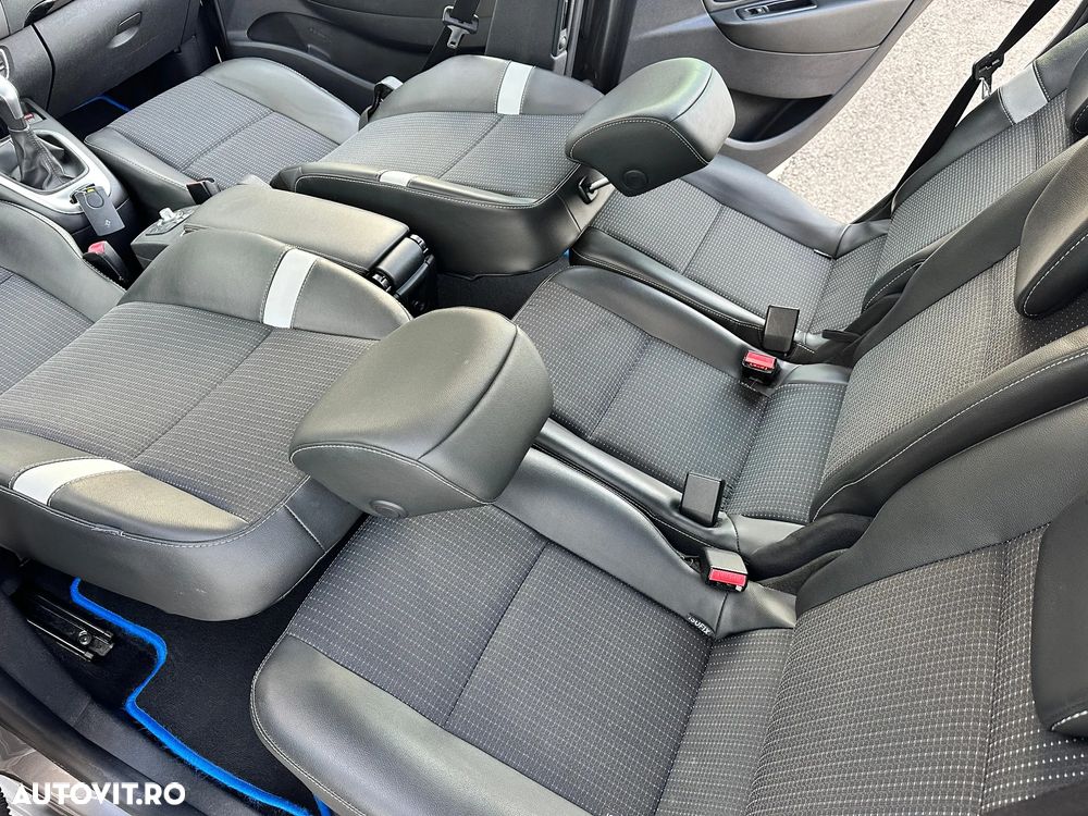 Renault Grand Scenic ENERGY dCi 110 EDC INTENS - 16