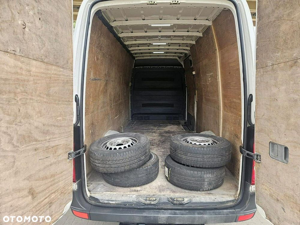 Volkswagen Crafter - 5