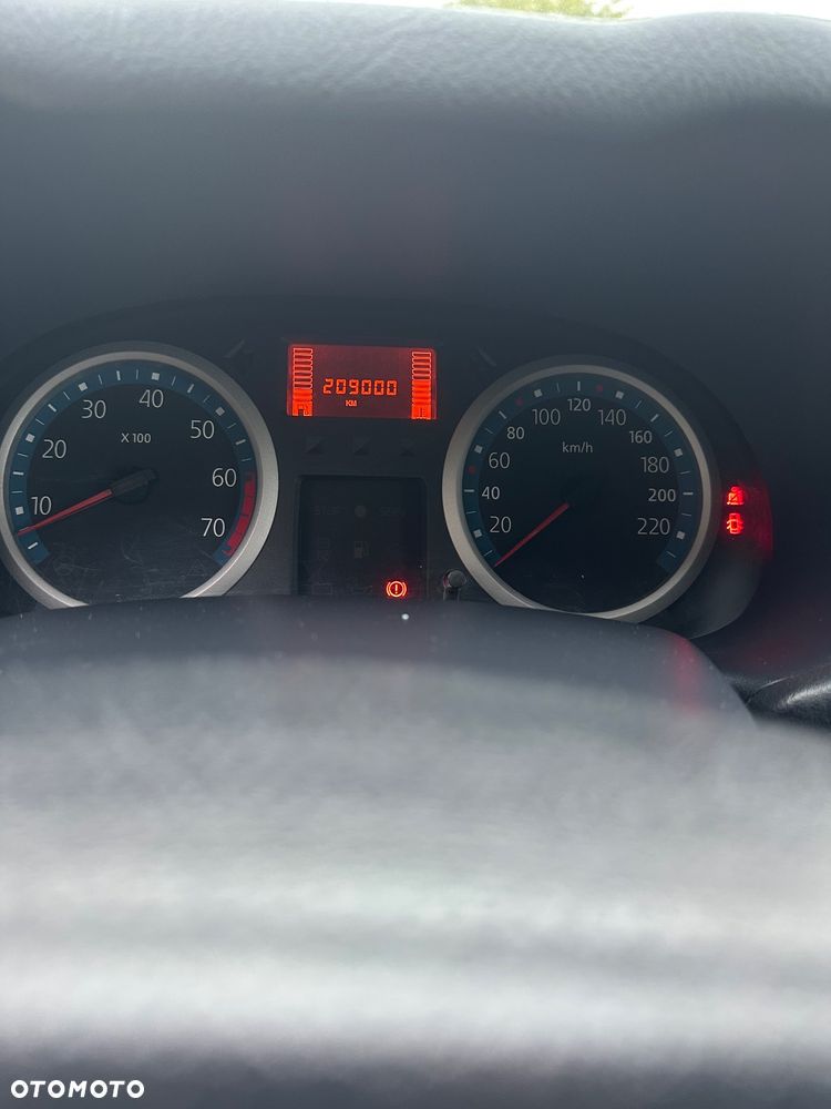 Renault Clio - 14