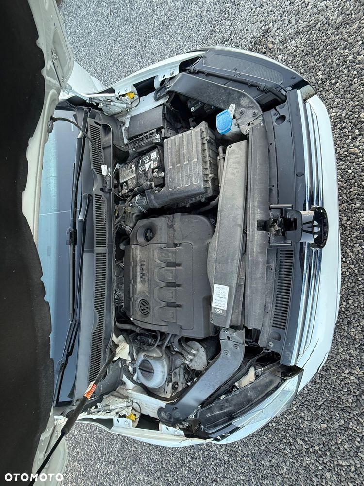 Volkswagen Touran 1.6 TDI SCR (BlueMotion Technology) DSG Comfortline - 8