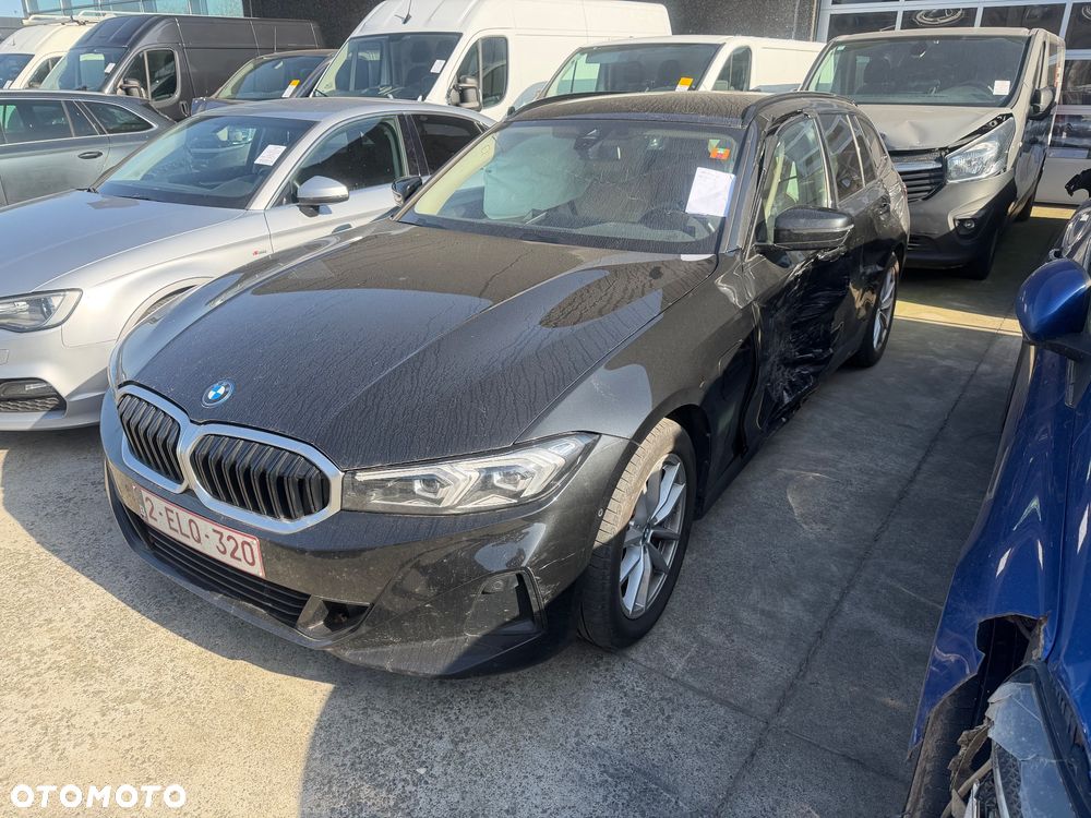 BMW Seria 3 320d Efficient Dynamics Advantage - 2