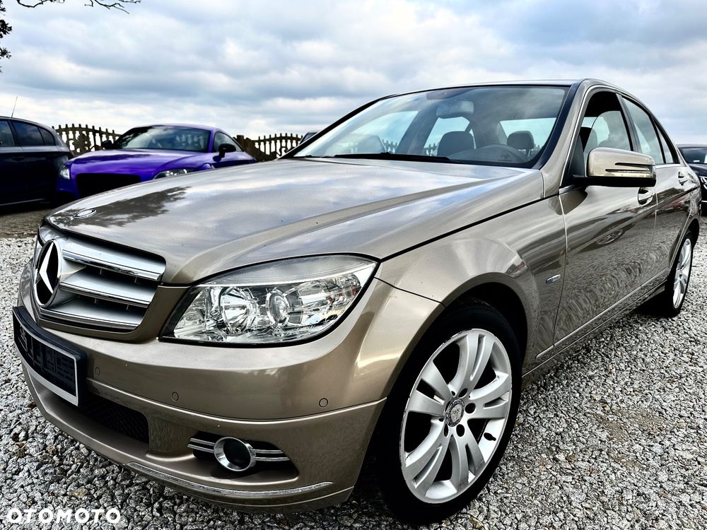 Mercedes-Benz Klasa C 180 Kompressor BlueEFFICIENCY Elegance - 20