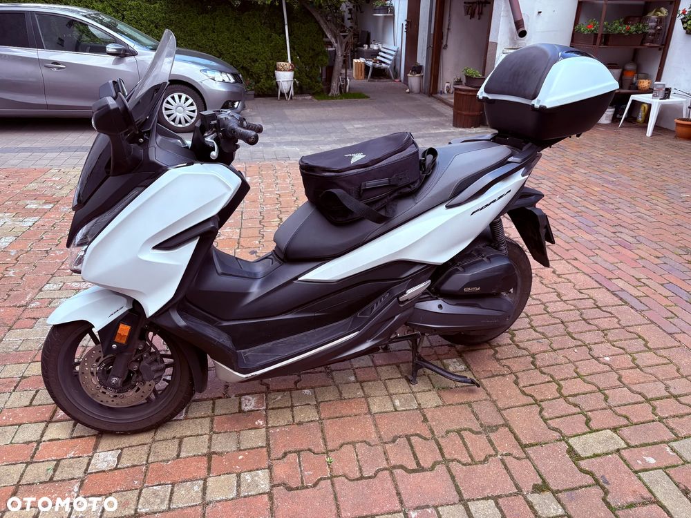 Honda NSS - 4