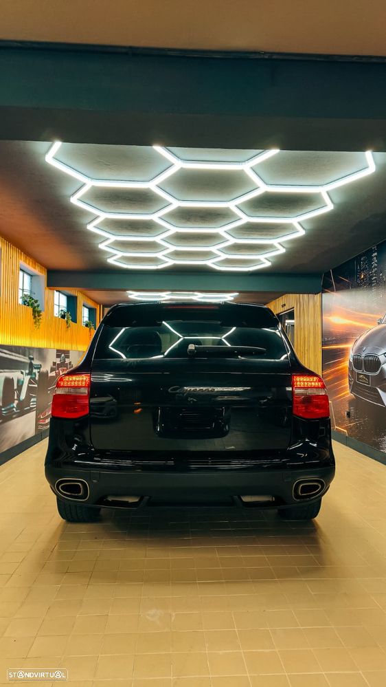 Porsche Cayenne Tiptronic S - 4