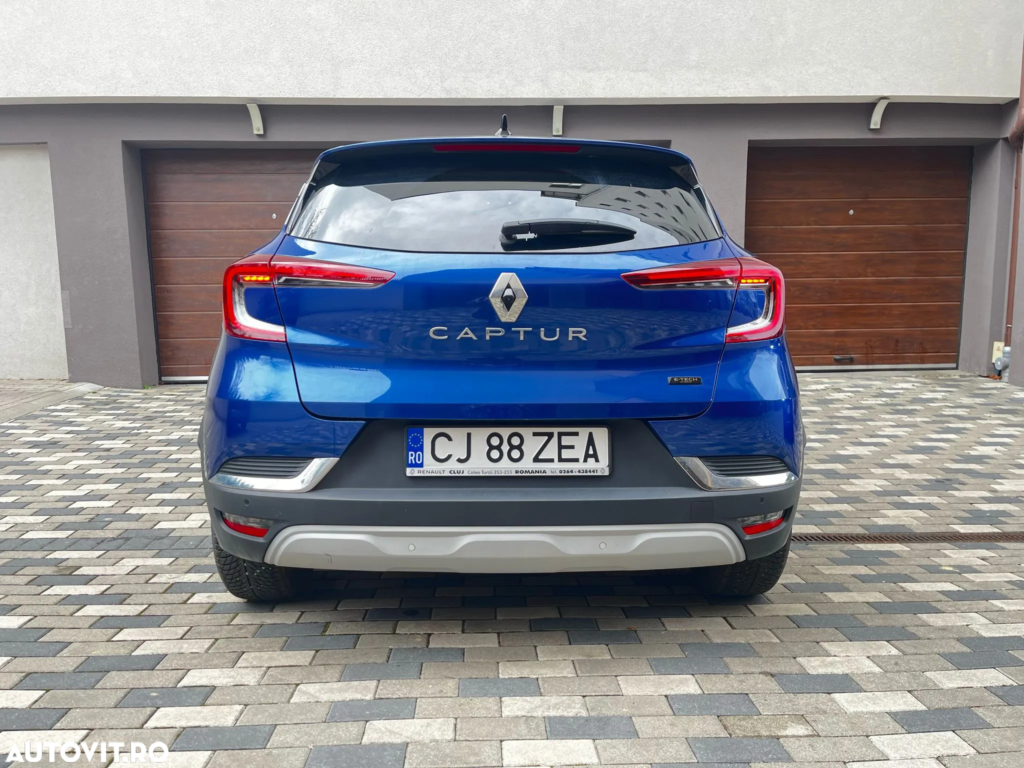 Renault Captur E-TECH Full Hybrid 145 Techno - 6