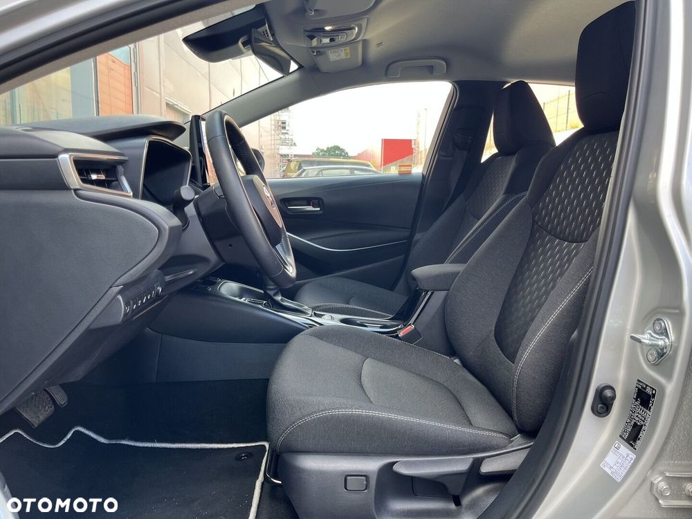 Toyota Corolla 1.8 Hybrid Comfort - 12