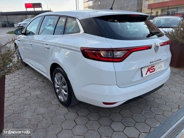 Renault Mégane Sport Tourer 1.5 dCi Confort - 23