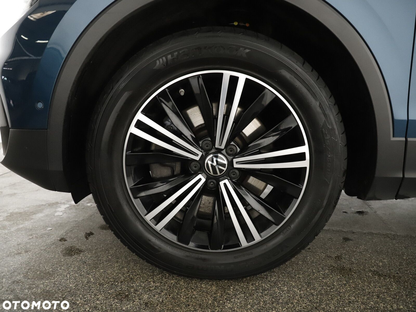 Volkswagen Tiguan - 31