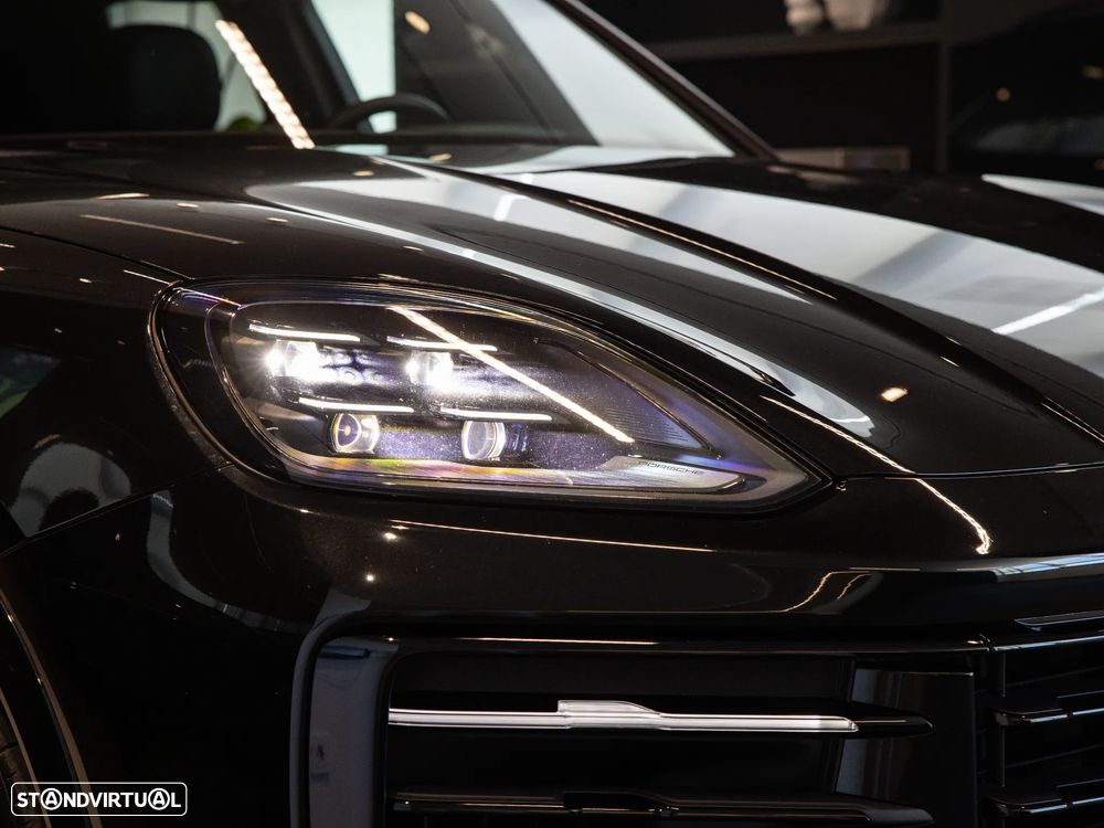 Porsche Cayenne S E-Hybrid - 12
