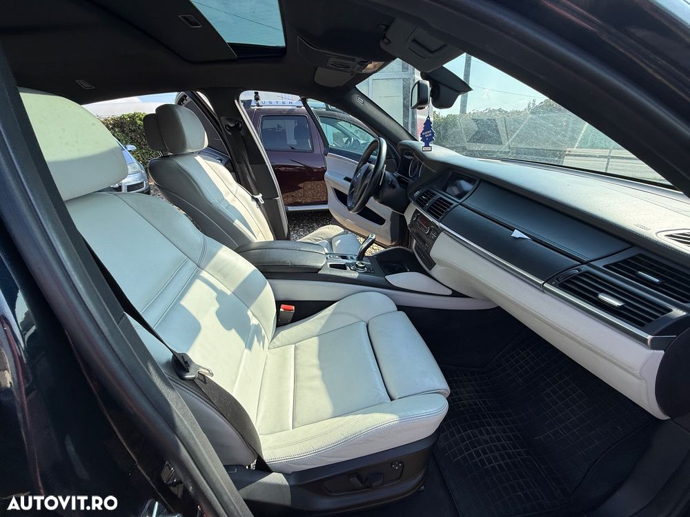 BMW X6 xDrive50i M Sport Edition - 11
