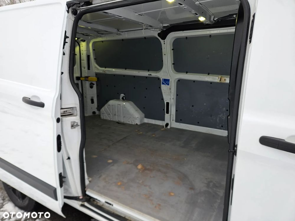 Ford Transit Custom - 30