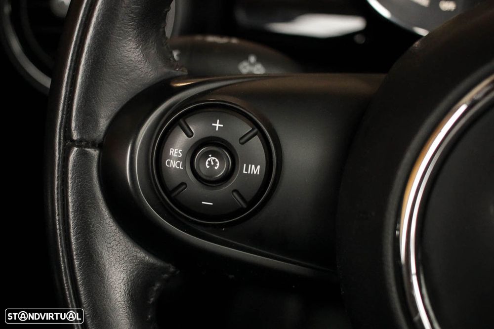 MINI 3 Portas Cooper SE - 19