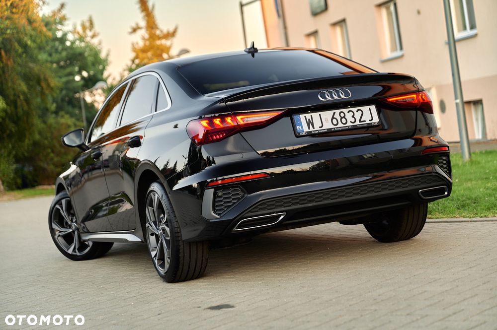 Audi A3 Limousine 35 TFSI mHEV S Line S tronic - 2