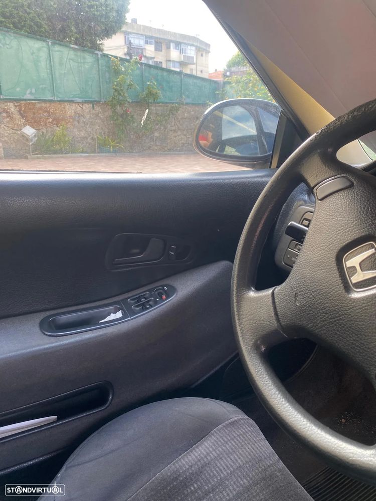 Honda Civic 1.5 LSi - 21