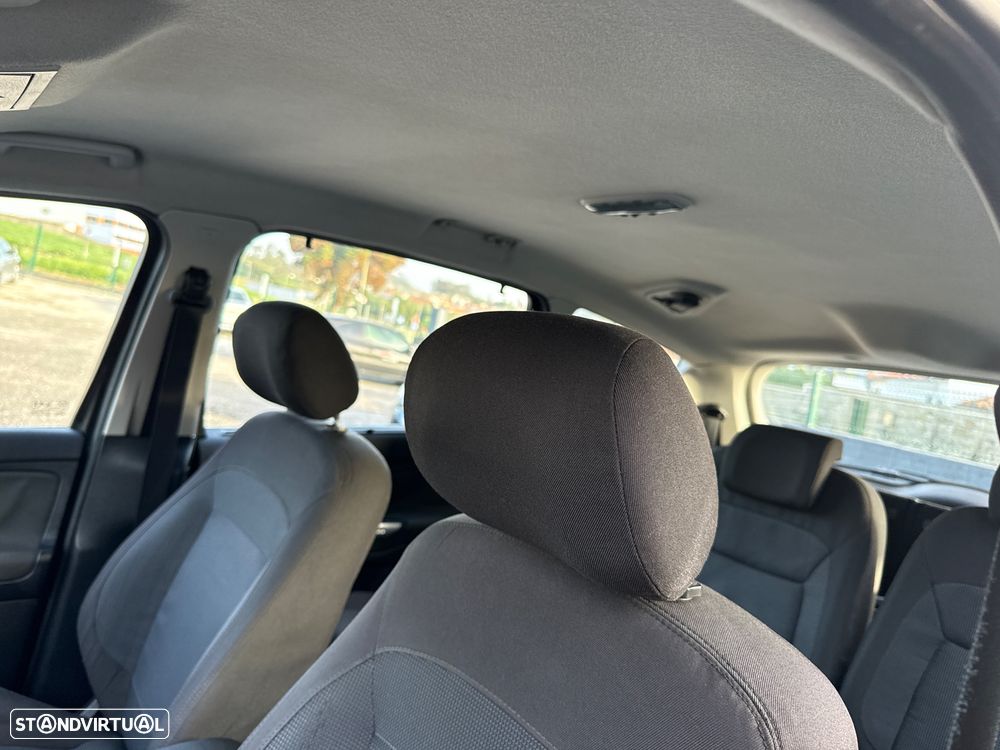 Ford S-Max 1.8 TDCi Titanium 7L - 12