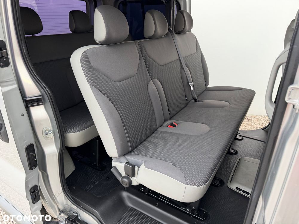 Opel Vivaro L1H1 Easytronic DPF Tour - 15