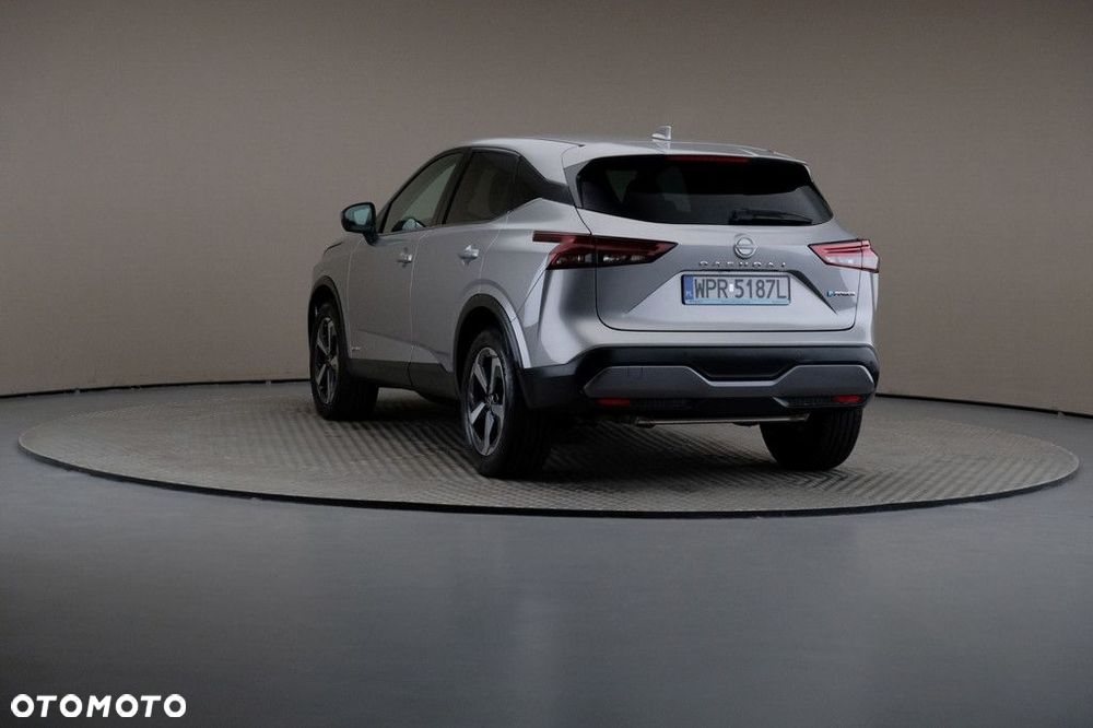 Nissan Qashqai - 2