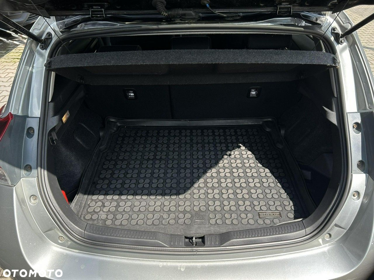 Toyota Auris - 12