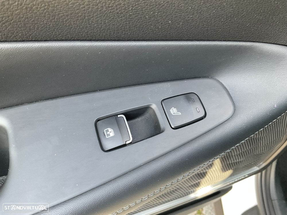 Hyundai Santa Fe 2.2 CRDi Vanguard+Luxury Pack - 53