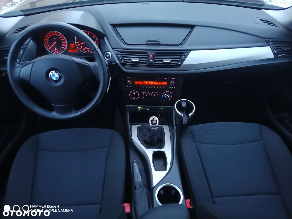 BMW X1 sDrive18i - 15