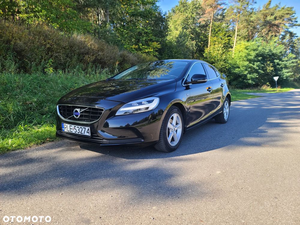 Volvo V40 - 2