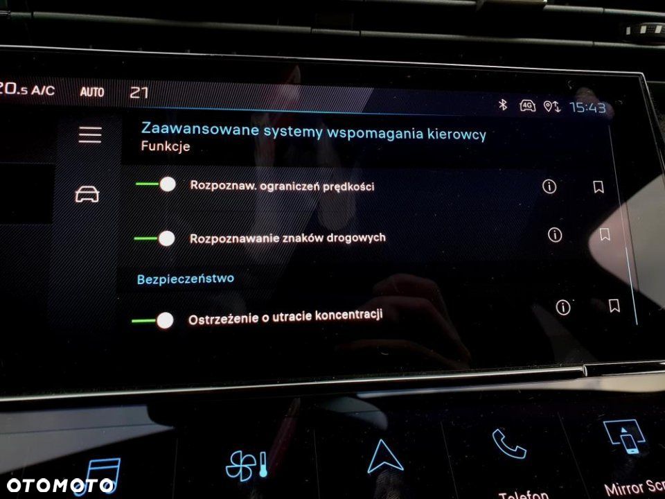 Peugeot 308 - 24