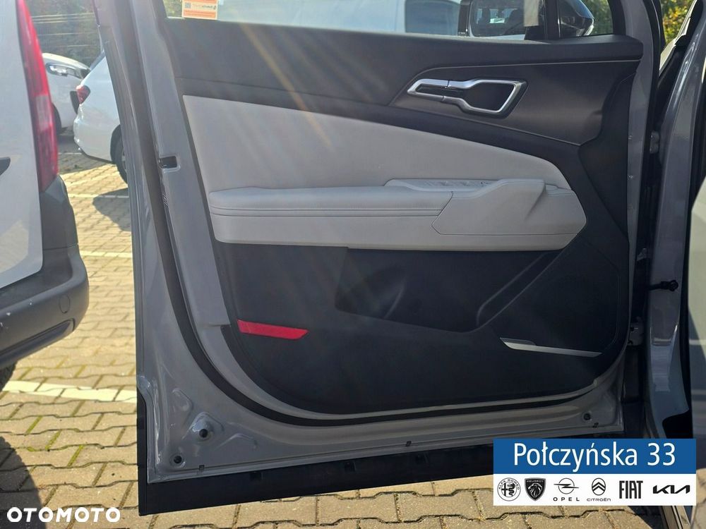 Kia Sportage 1.6 T-GDI Black Edition 2WD DCT - 12
