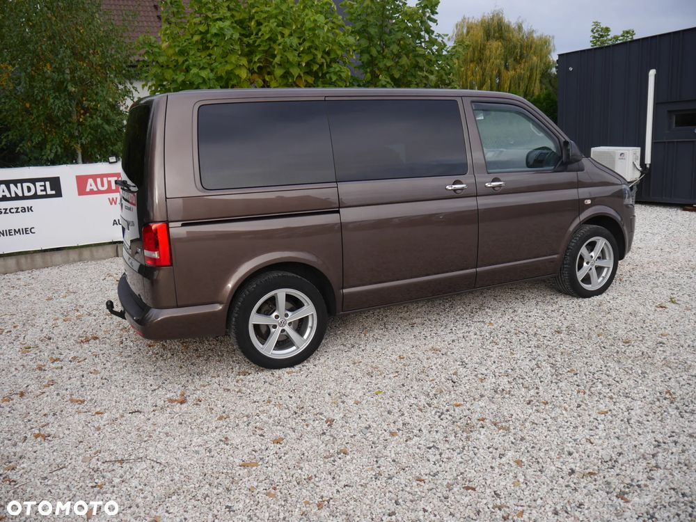 Volkswagen Multivan - 11