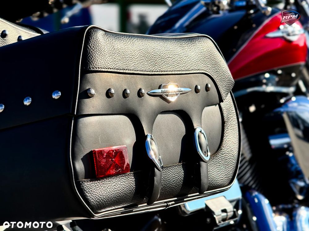 Suzuki Boulevard - 19