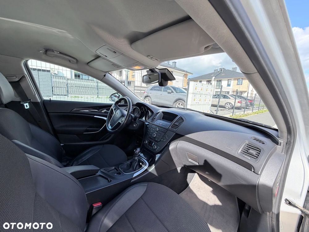 Opel Insignia 1.8 - 11