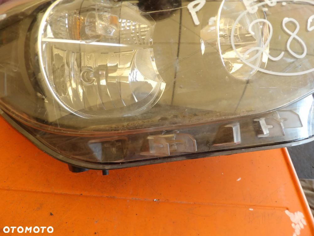 BMW - F20 - H7 - UŁAMANY UCHWYT - BRUDNA W ŚRODKU - PRAWA LAMPA PRZEDNIA - EUROPA - 7229672 - 3