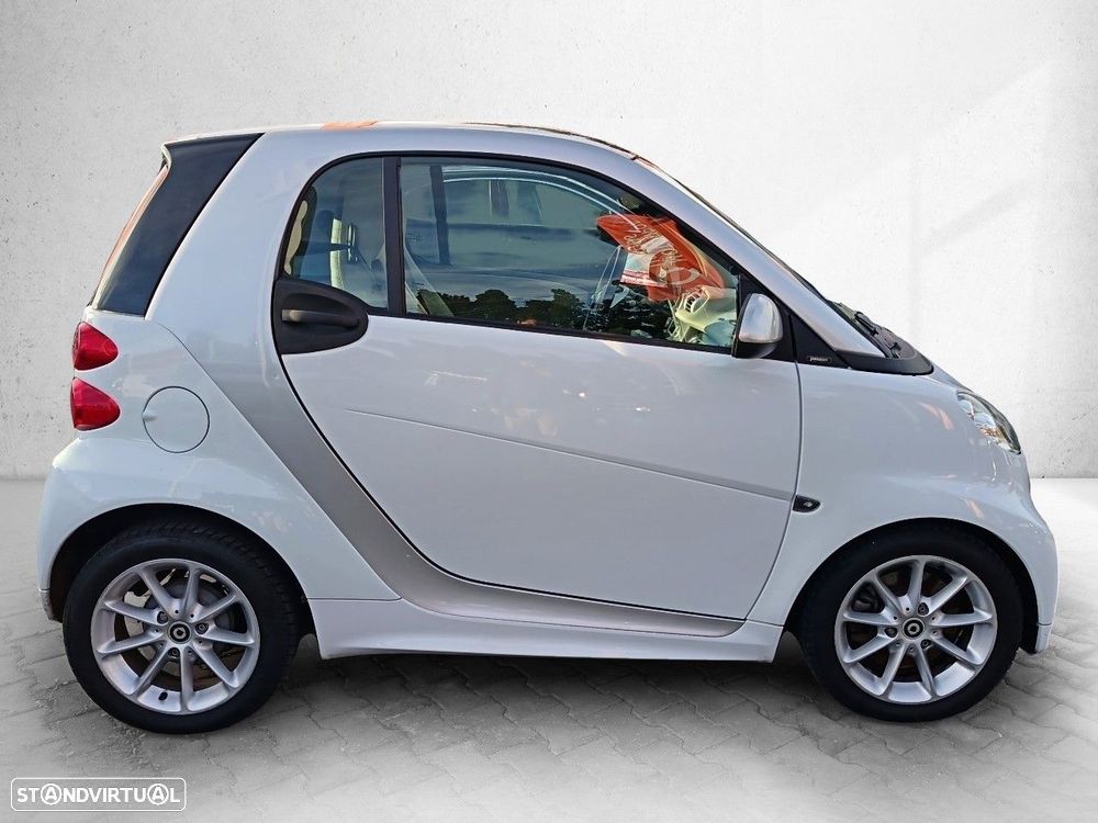 Smart ForTwo Coupé 1.0 mhd Passion 71 - 4