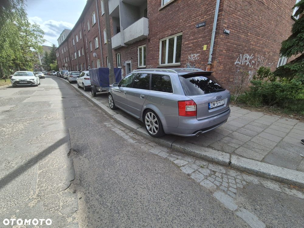 Audi A4 Avant - 8